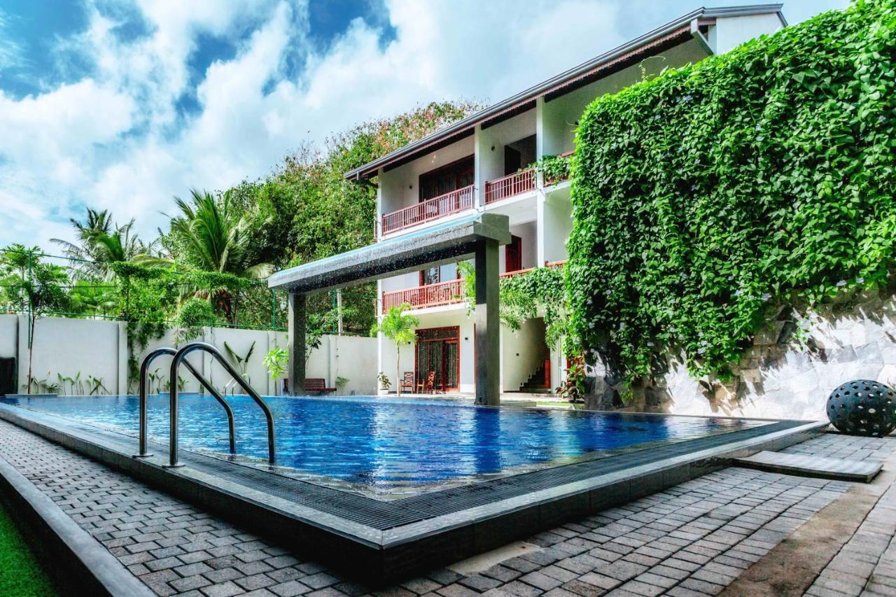 Polhena Grand Resort & Banquet Matara Eksteriør billede