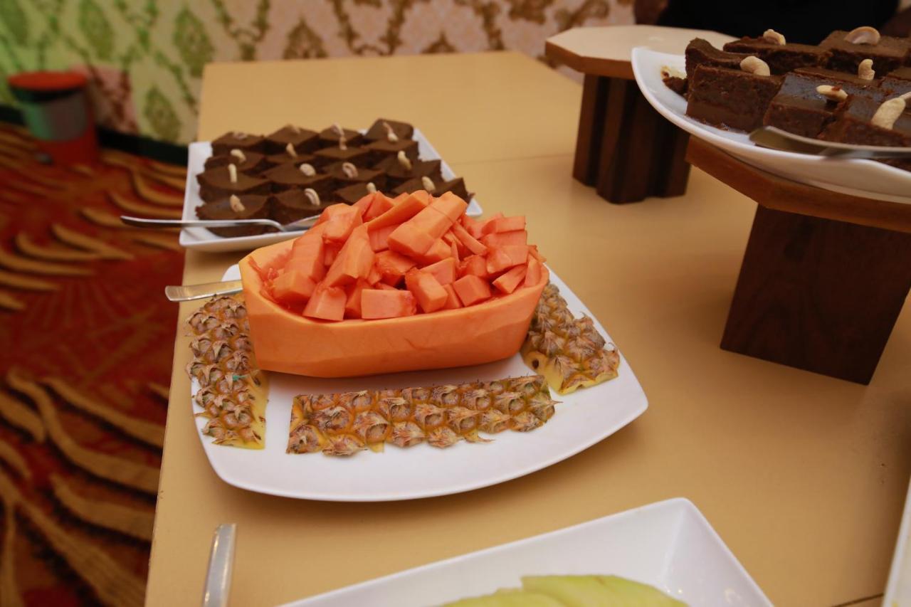 Polhena Grand Resort & Banquet Matara Eksteriør billede