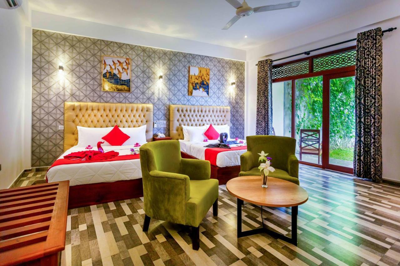 Polhena Grand Resort & Banquet Matara Eksteriør billede
