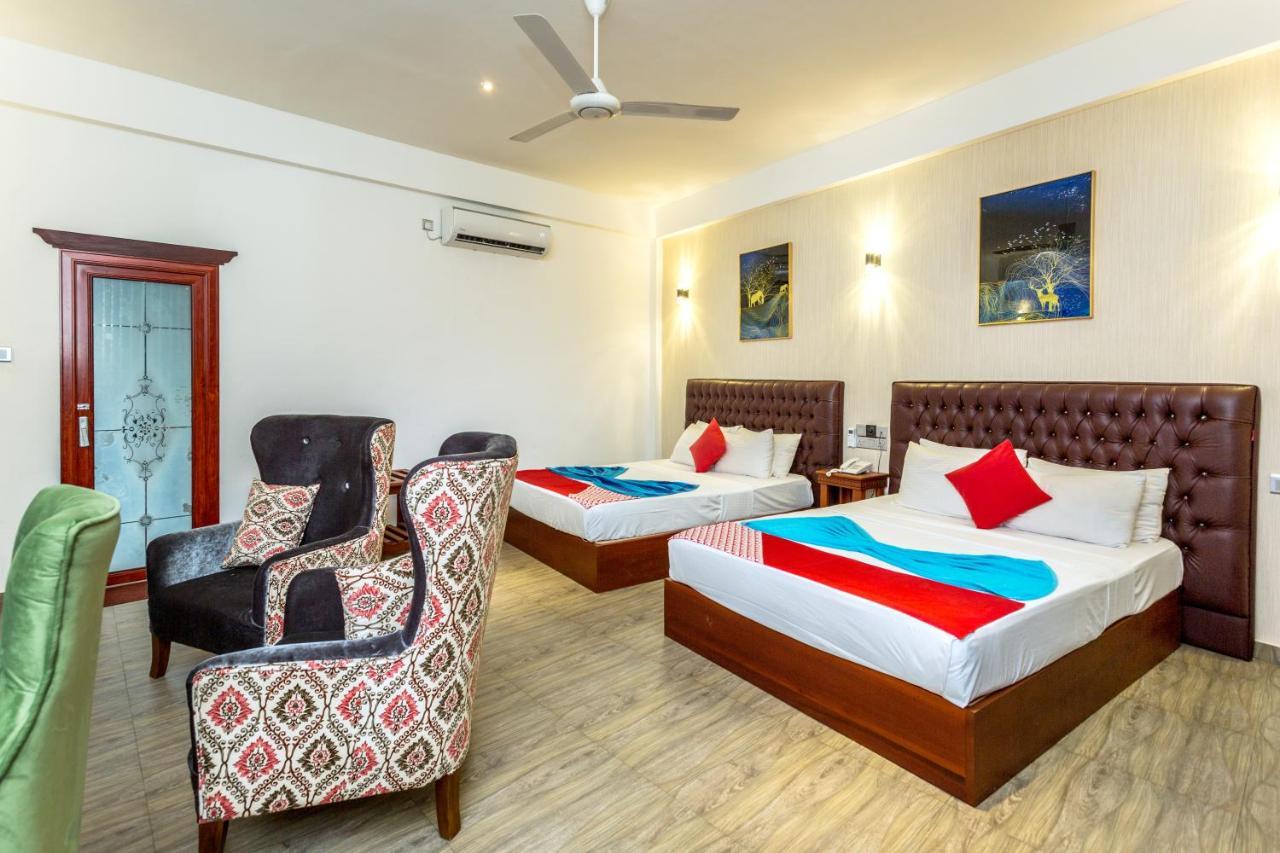 Polhena Grand Resort & Banquet Matara Eksteriør billede