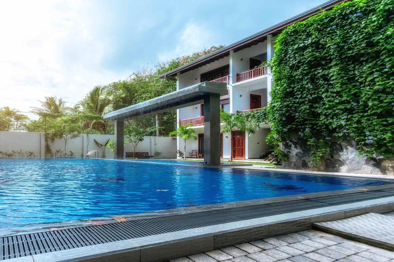 Polhena Grand Resort & Banquet Matara Eksteriør billede