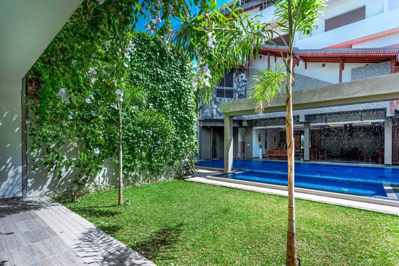 Polhena Grand Resort & Banquet Matara Eksteriør billede